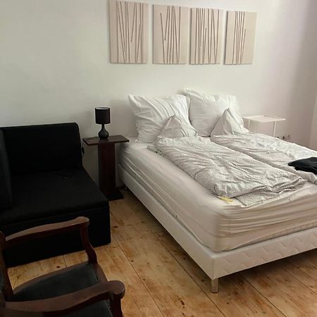 Utcara Nyilo Apartman Vác Buitenkant foto